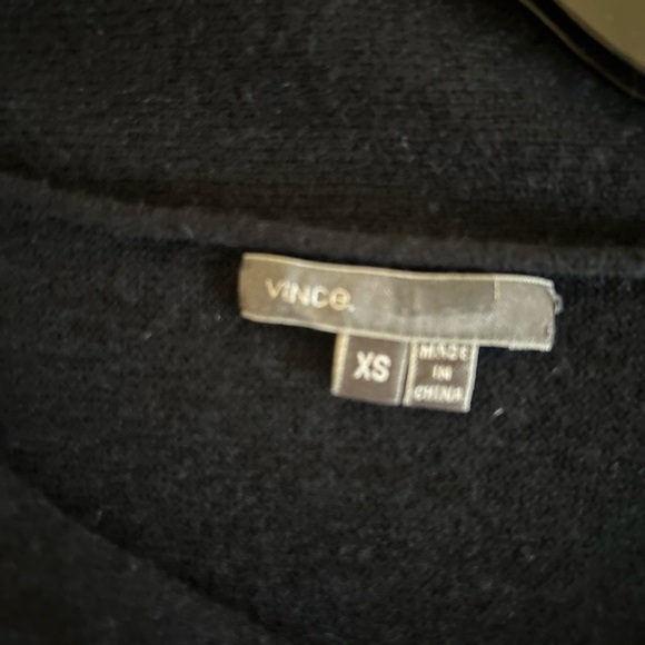 Vince Black Very Fine Knit 70% Wool - 30% Cashmere Sweater XS - Picture 6 of 7